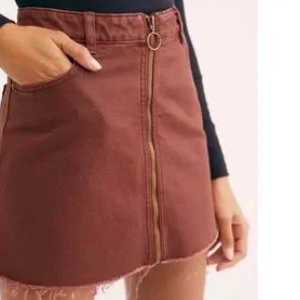 Free People We the Free Virgo Denim jean Mini zip up Skirt mauve size 27